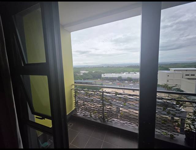 2 BEDROOM APARTMENT FOR SALE IN UMHLANGA RIDGE